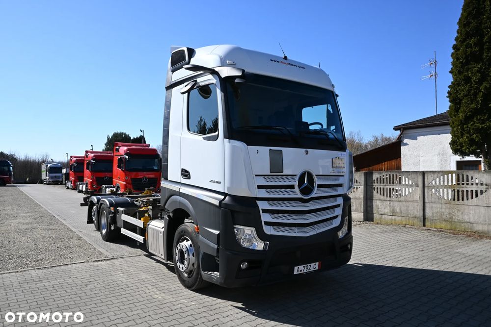 Mercedes-Benz Actros 2548 BDF 4,90 rozstaw 7,82 m - 2