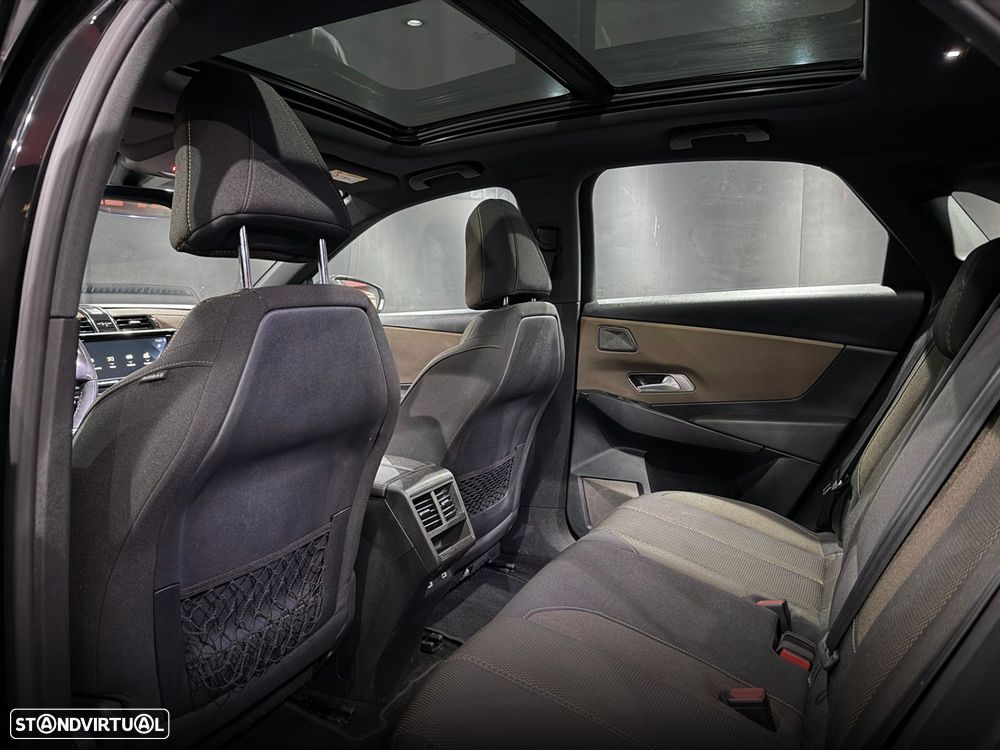 DS DS7 Crossback 1.5 BlueHDi So Chic EAT8 - 31