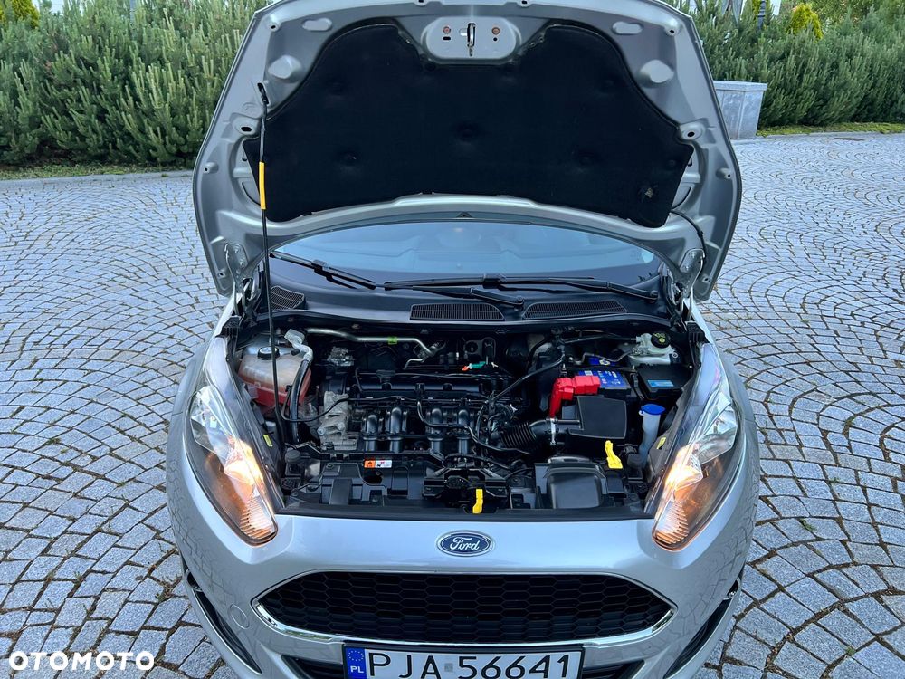 Ford Fiesta - 23