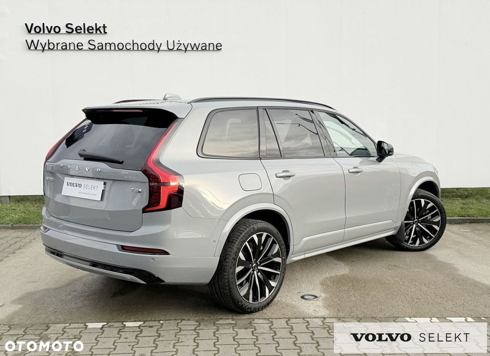 Volvo XC 90 - 8