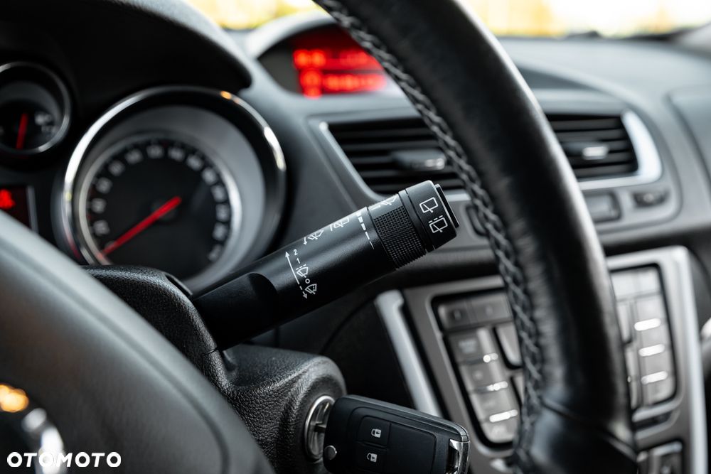 Opel Mokka 1.4 T Cosmo S&S 4x4 - 36