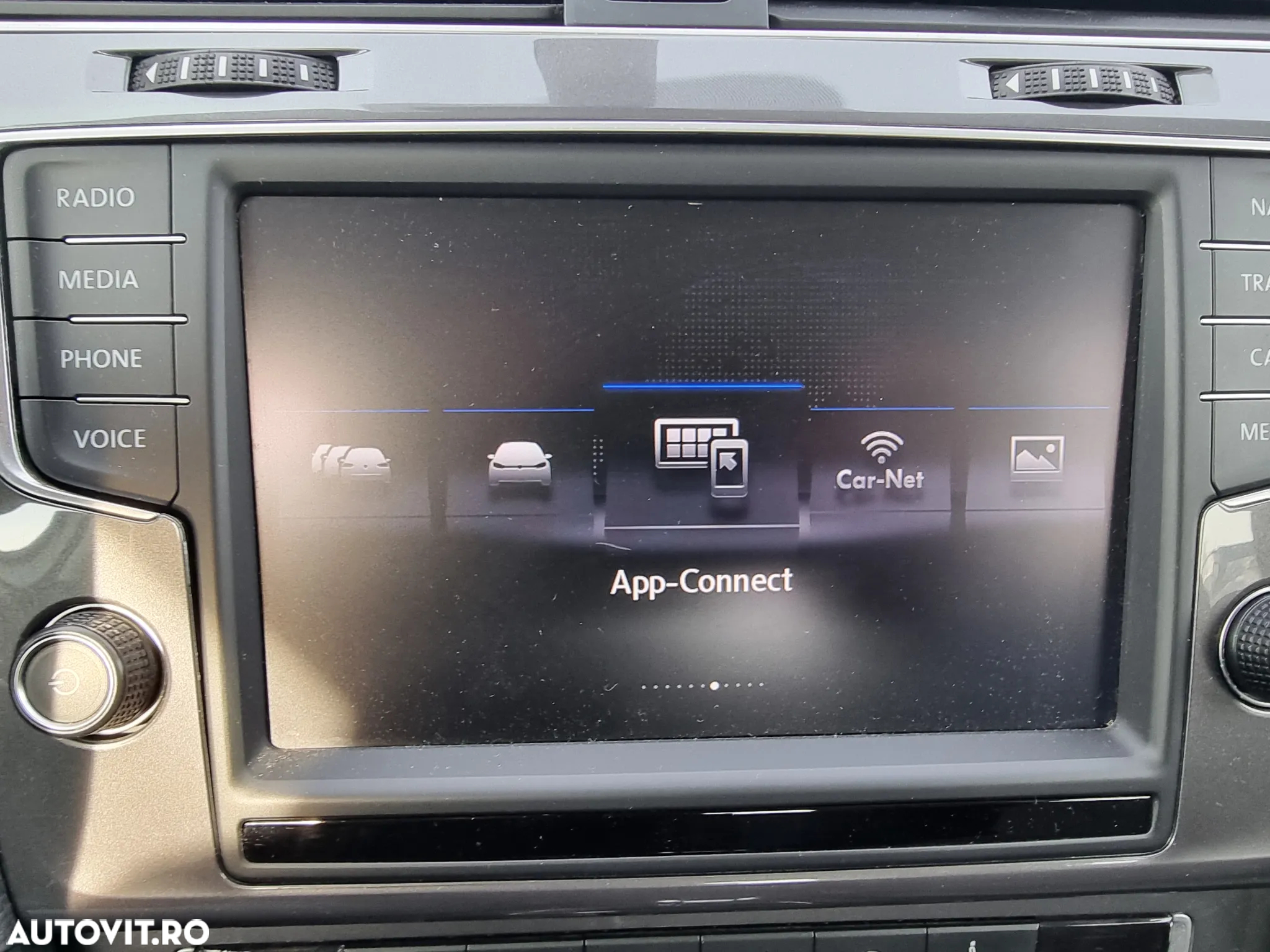Volkswagen Golf e-Golf - 8