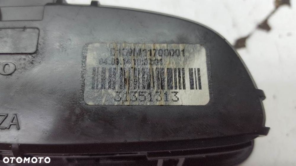 LAMPKA OŚWIETLENIE KABINY VOLVO V40 31351313 - 4