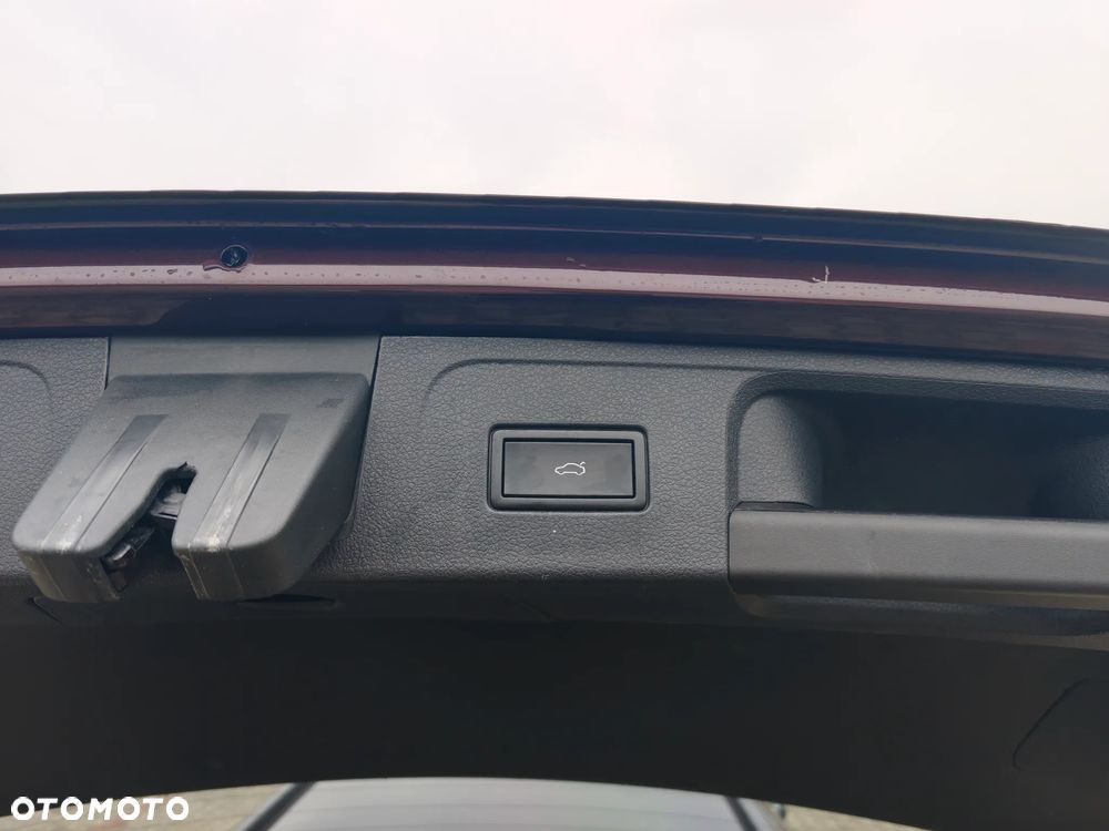 Volkswagen Passat 2.0 TDI SCR (BlueMotion Technology) DSG Highline - 23