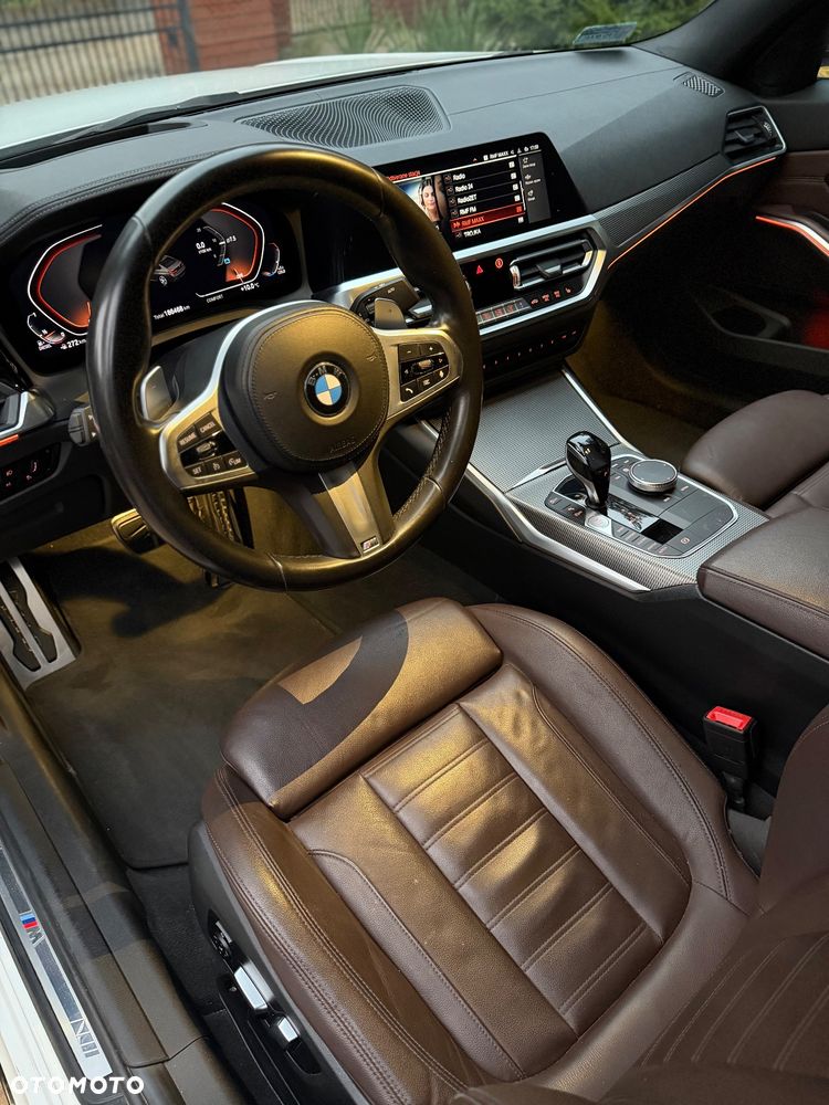 BMW Seria 3 320d xDrive M Sport - 18