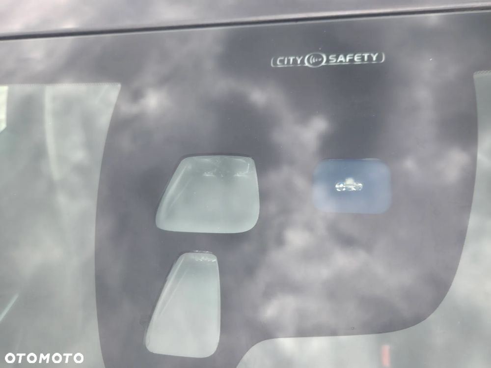 Volvo V60 D3 Momentum - 26