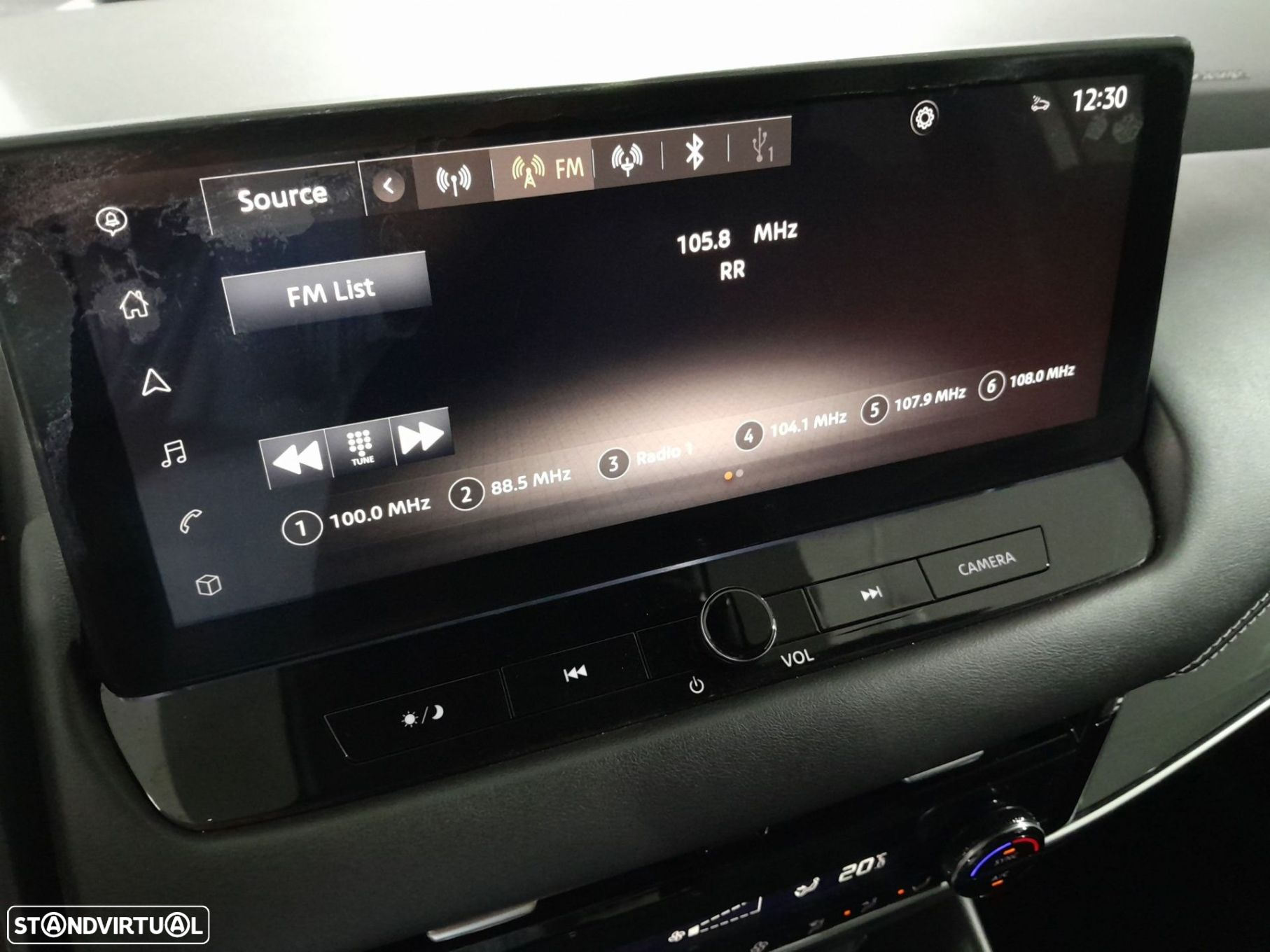 Nissan Qashqai 1.3 DIG-T N-Connecta Xtronic - 17