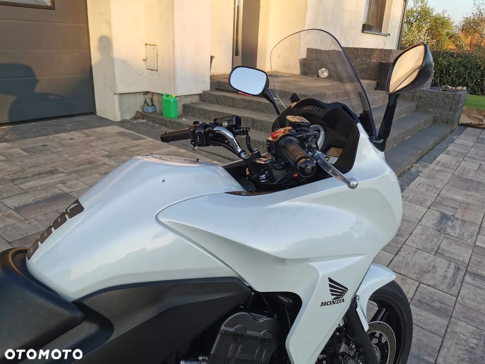 Honda CBF - 27