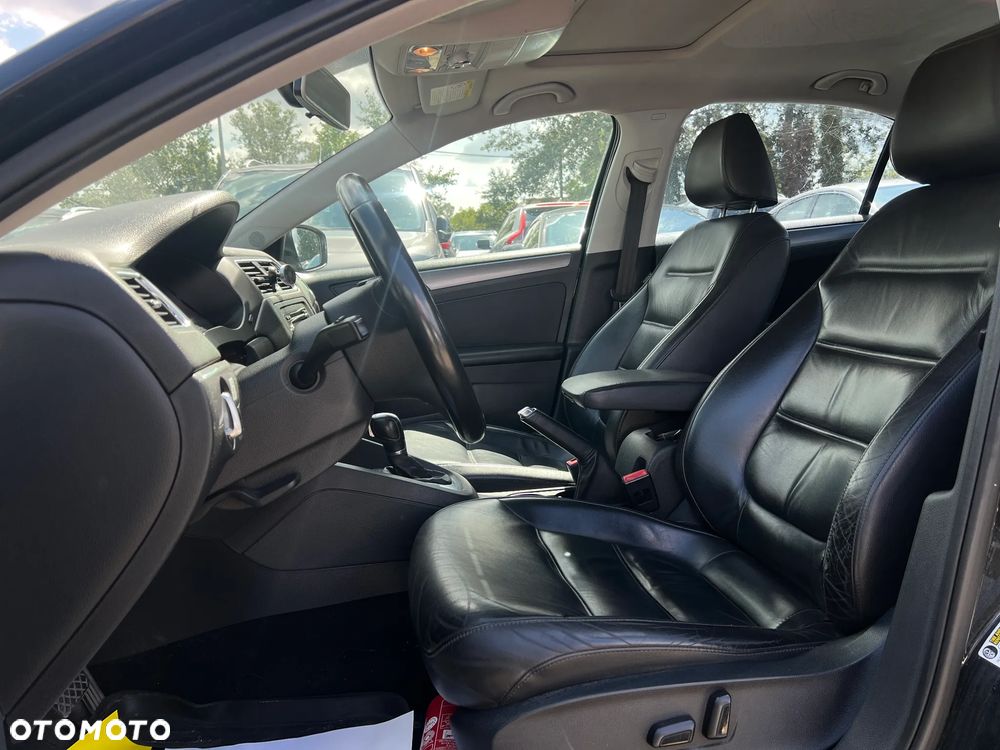 Volkswagen Jetta - 14