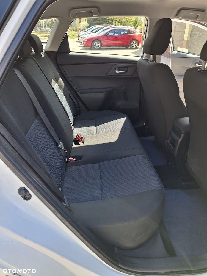 Toyota Auris 1.33 VVT-i Active - 8