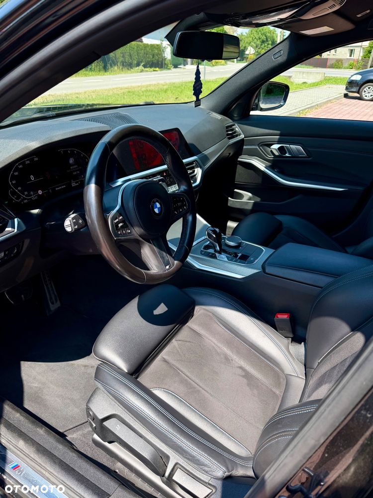 BMW Seria 3 330i M Sport sport - 8