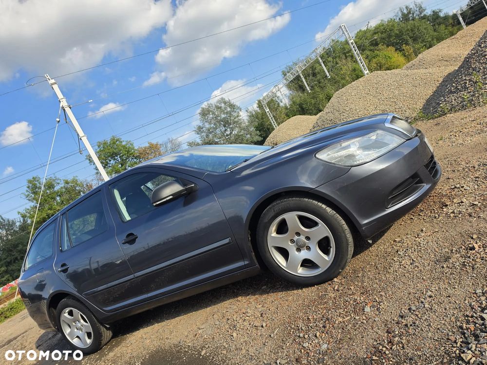 Skoda Octavia 1.6 TDI Active DSG - 24