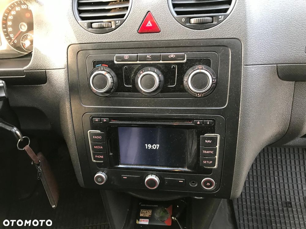 Volkswagen Caddy - 15