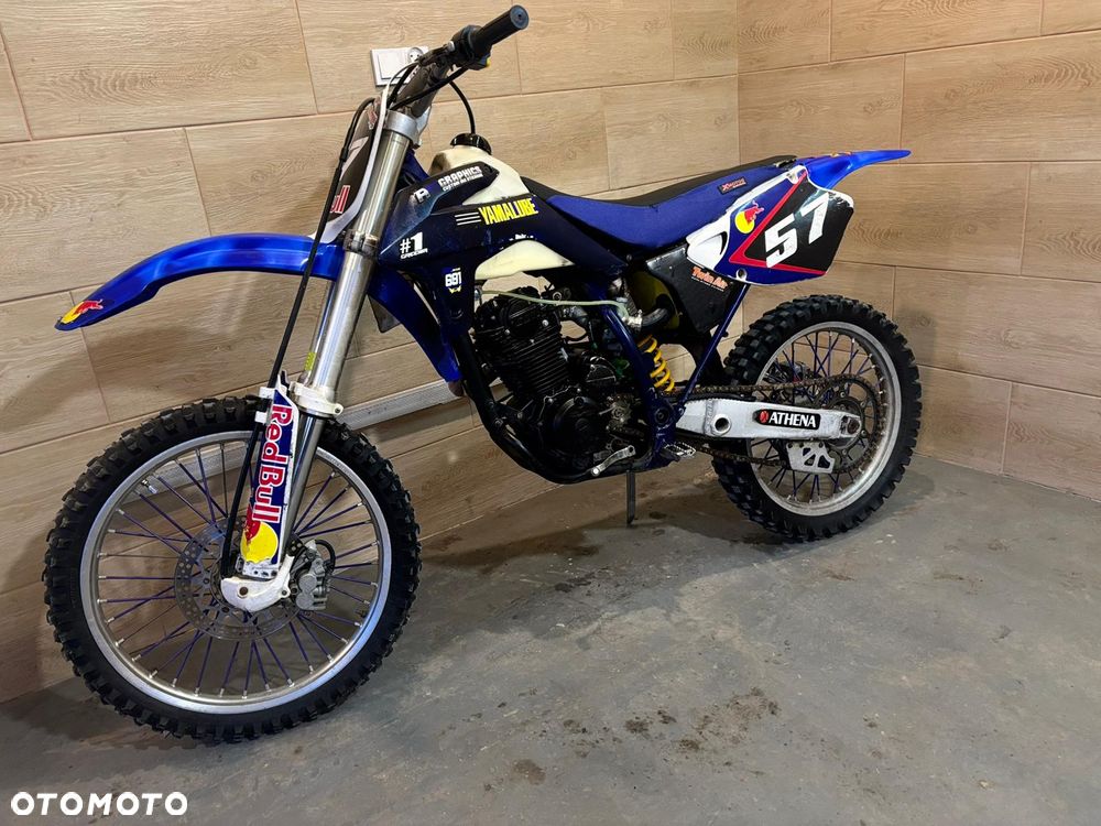 Yamaha YZ - 9
