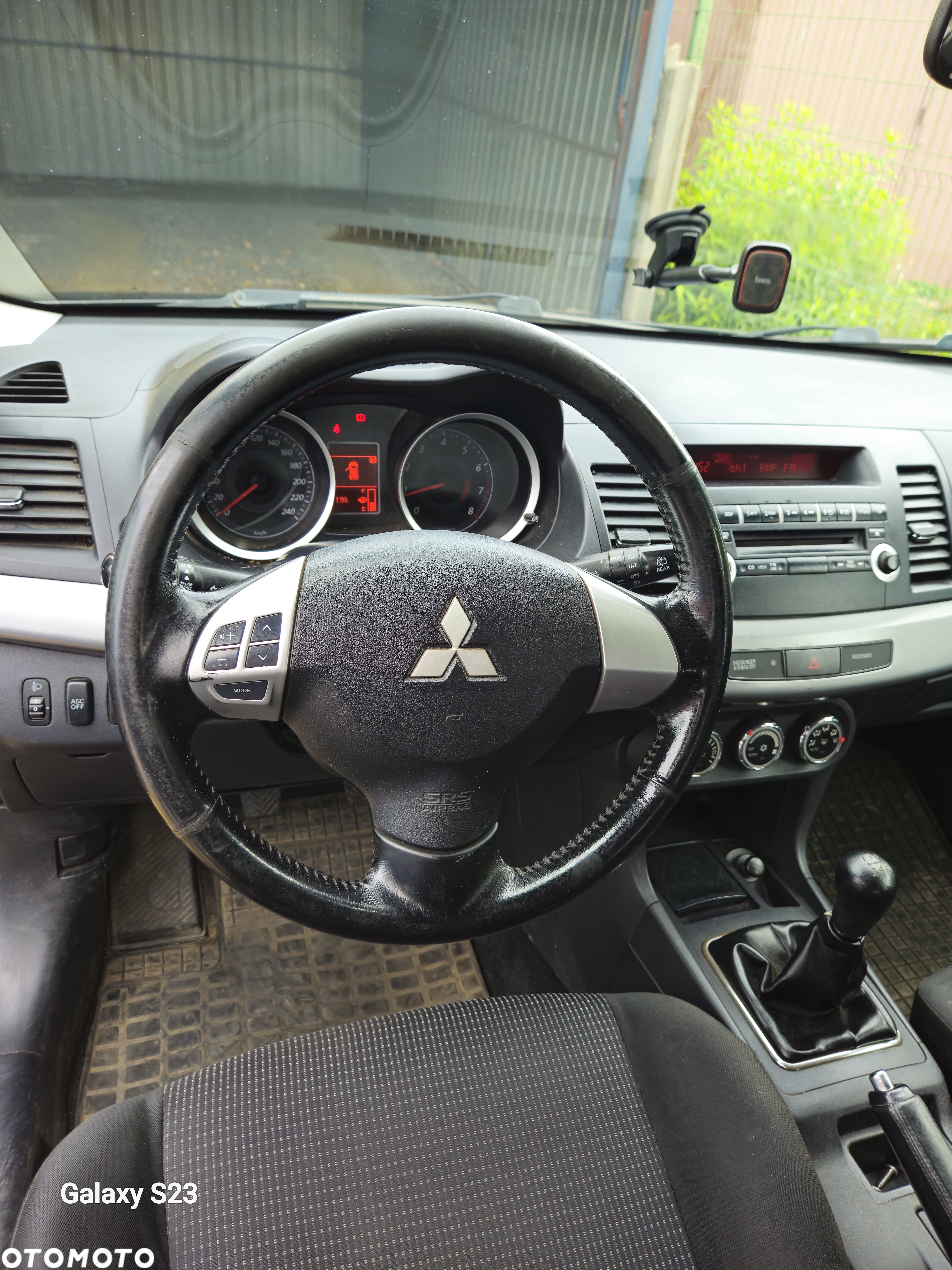 Mitsubishi Lancer 1.5 Inform - 8
