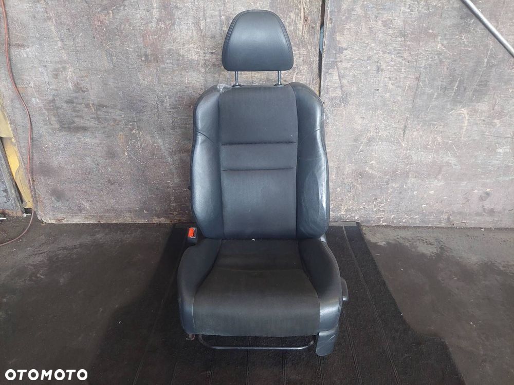 FOTEL LEWY PRZÓD KIEROWCY HONDA ACCORD VII PÓŁSKÓRA - 1