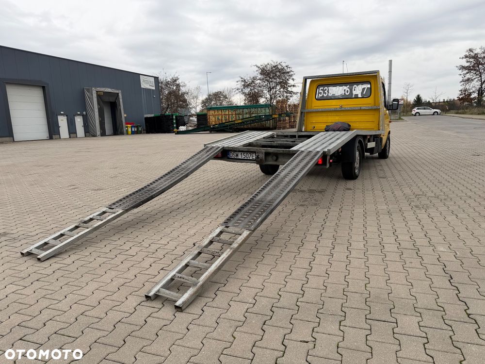 Mercedes-Benz Sprinter 308 - 3