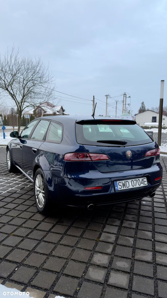Alfa Romeo 159 2.4 JTDM 20V DPF Q-Tronic Turismo - 11