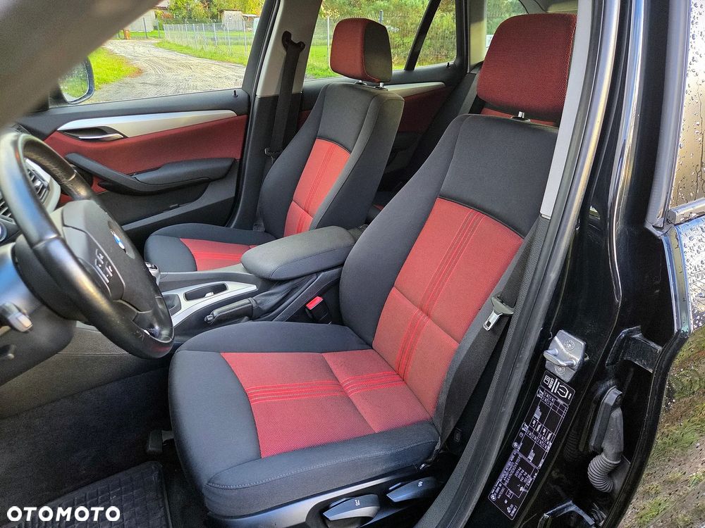 BMW X1 sDrive18d - 16