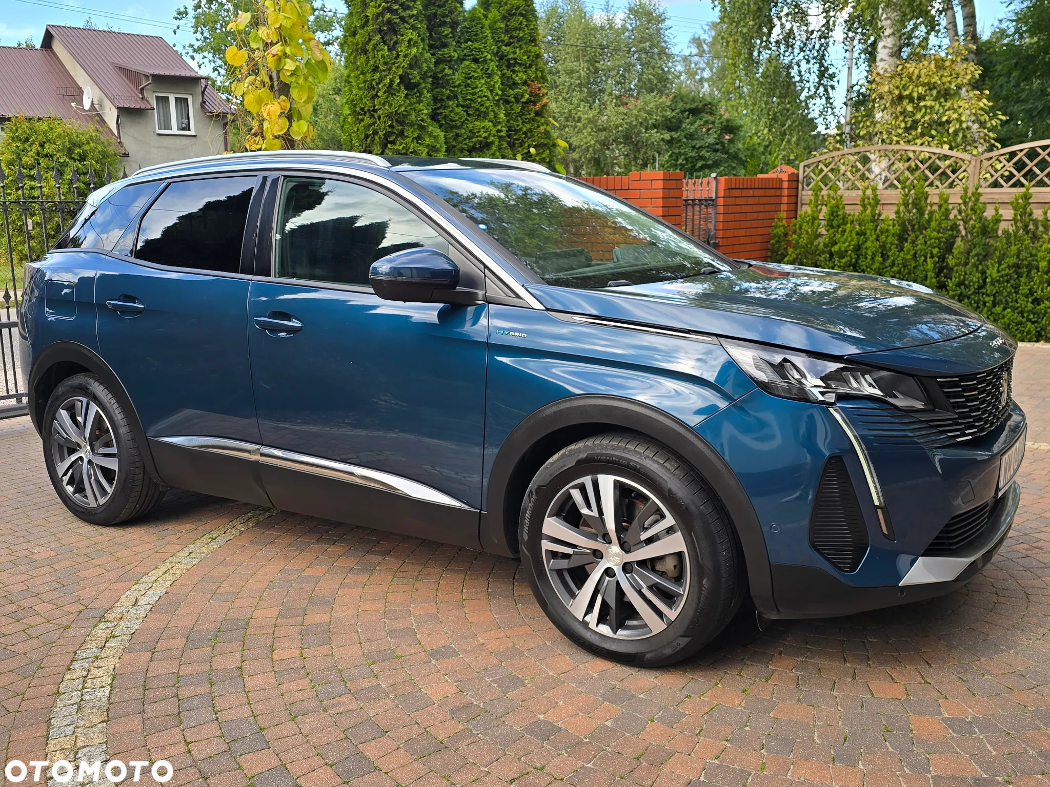 Peugeot 3008 1.6 PureTech HYbrid Allure S&S EAT8 - 21