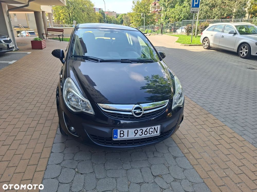 Opel Corsa 1.4 16V Edition - 3