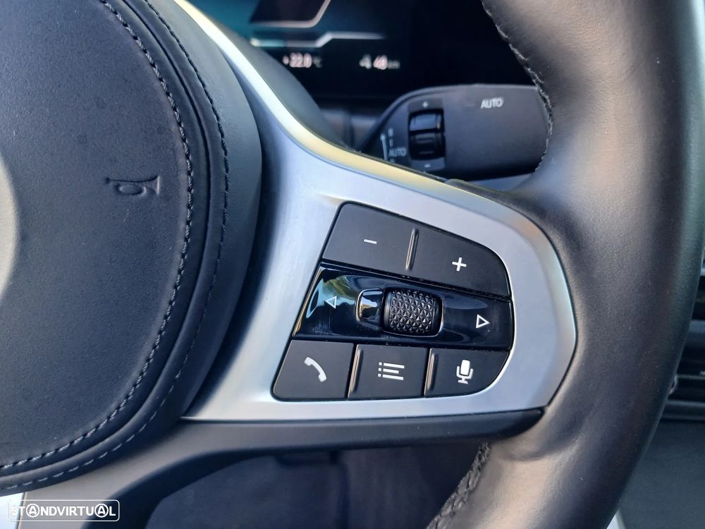 BMW i4 eDrive35 Pack Desportivo M - 16