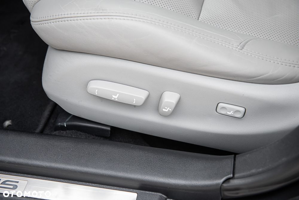 Lexus IS 250 Sport Line - 18