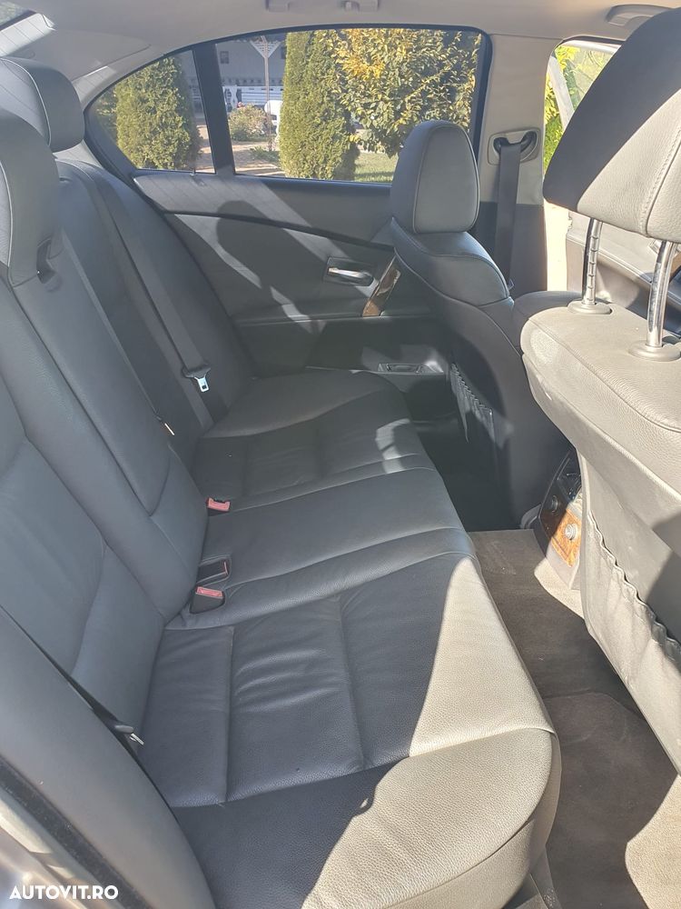 BMW Seria 5 - 21