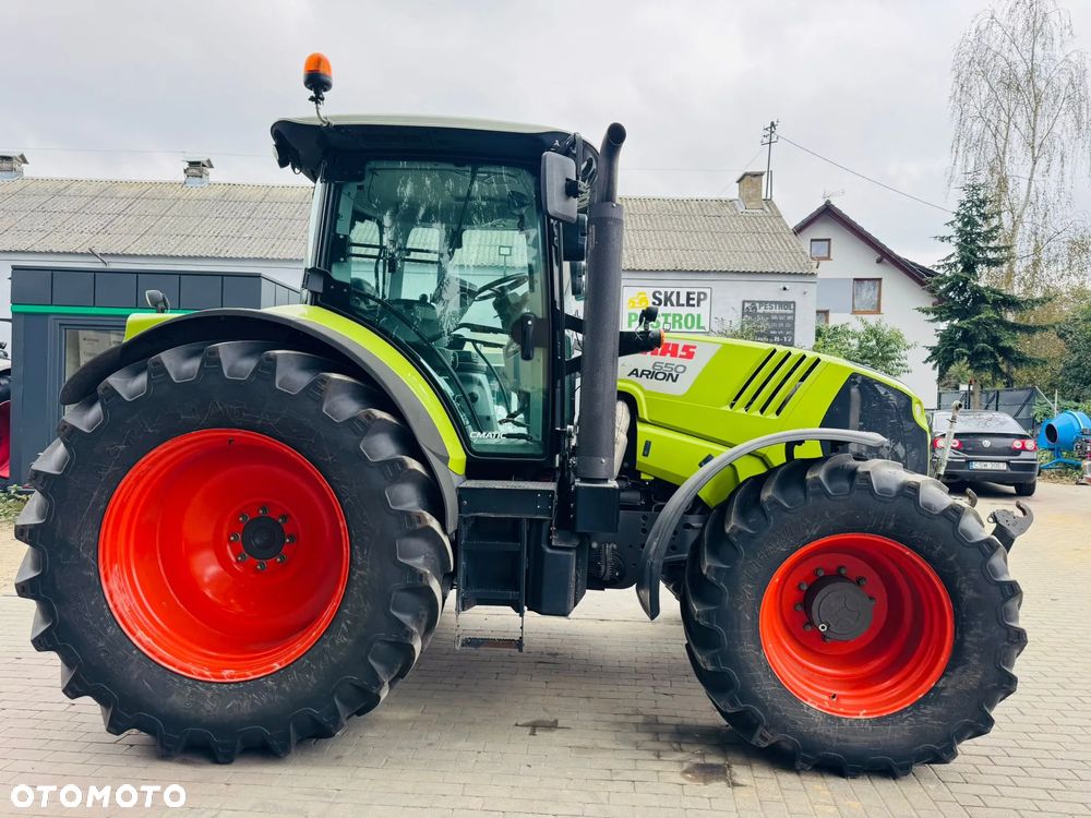 Claas Arion 650 - 4