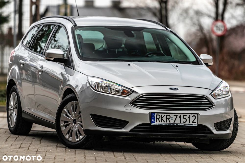 Ford Focus 1.5 TDCi Trend - 12