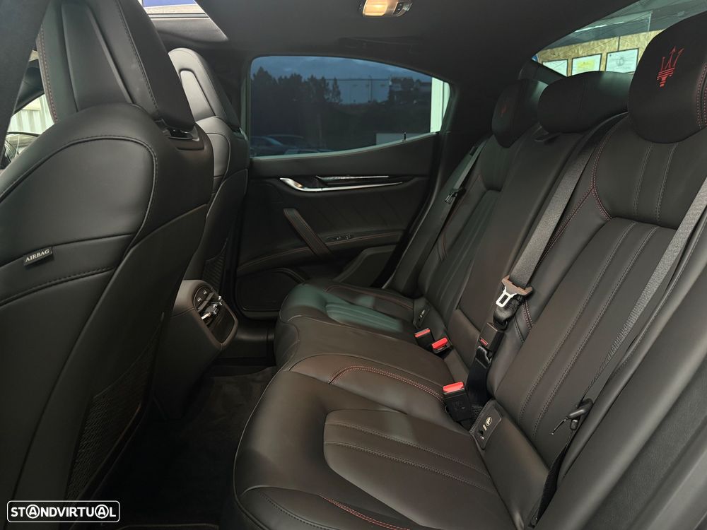 Maserati Ghibli GT Hybrid - 37