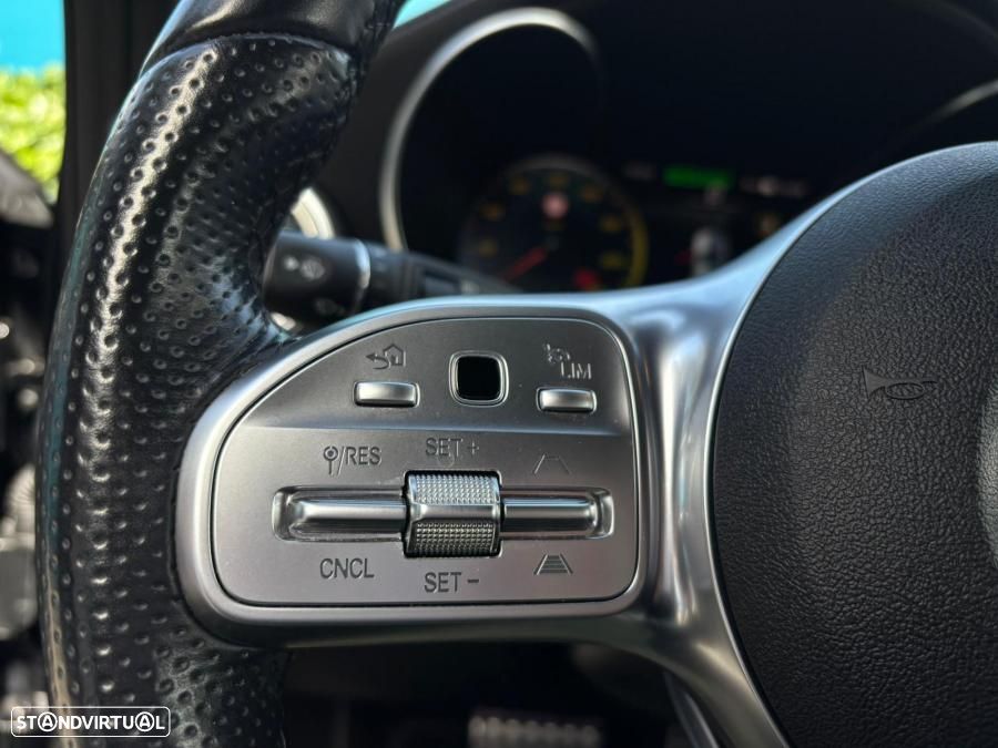 Mercedes-Benz C 300 de AMG Line - 11
