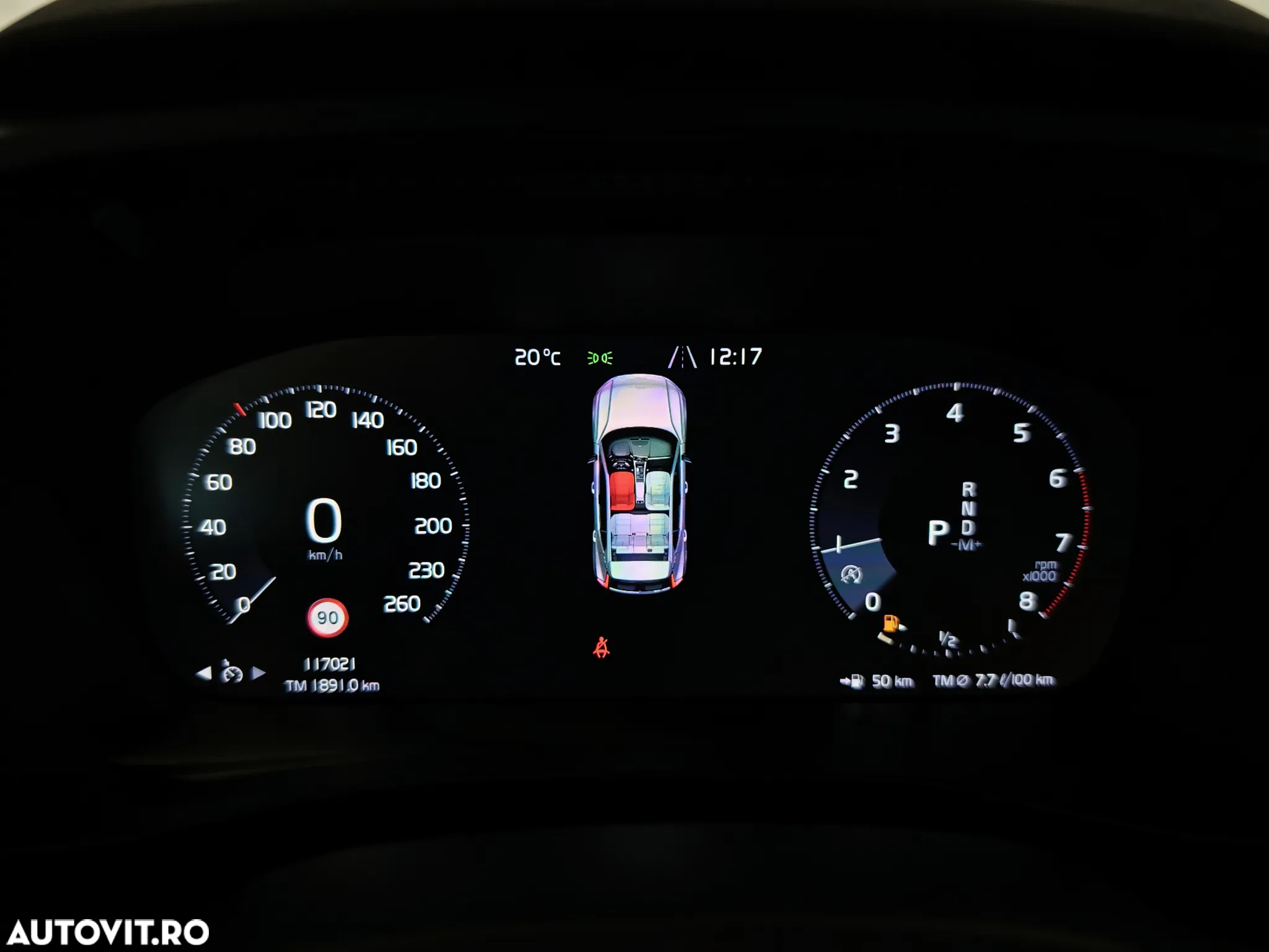 Volvo XC 40 T3 Geartronic Momentum Pro - 29