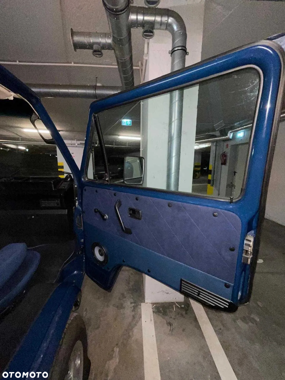 Volkswagen Transporter - 12
