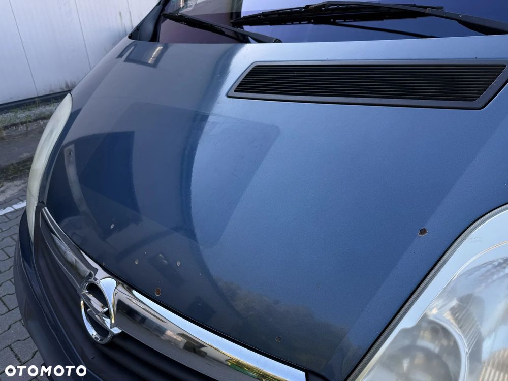 Opel Vivaro - 19
