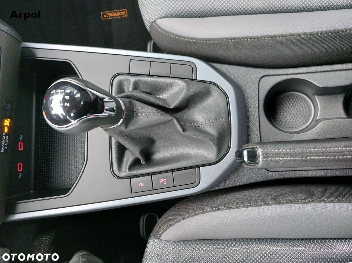 Seat Arona - 23