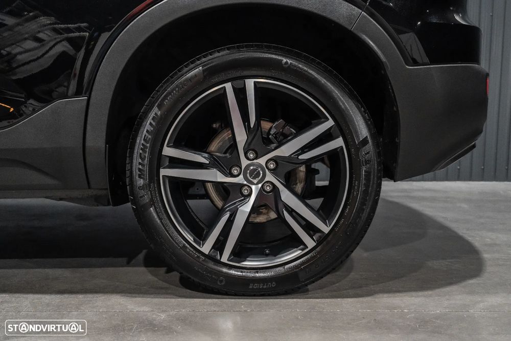 Volvo XC 40 1.5 T5 PHEV R-Design - 32