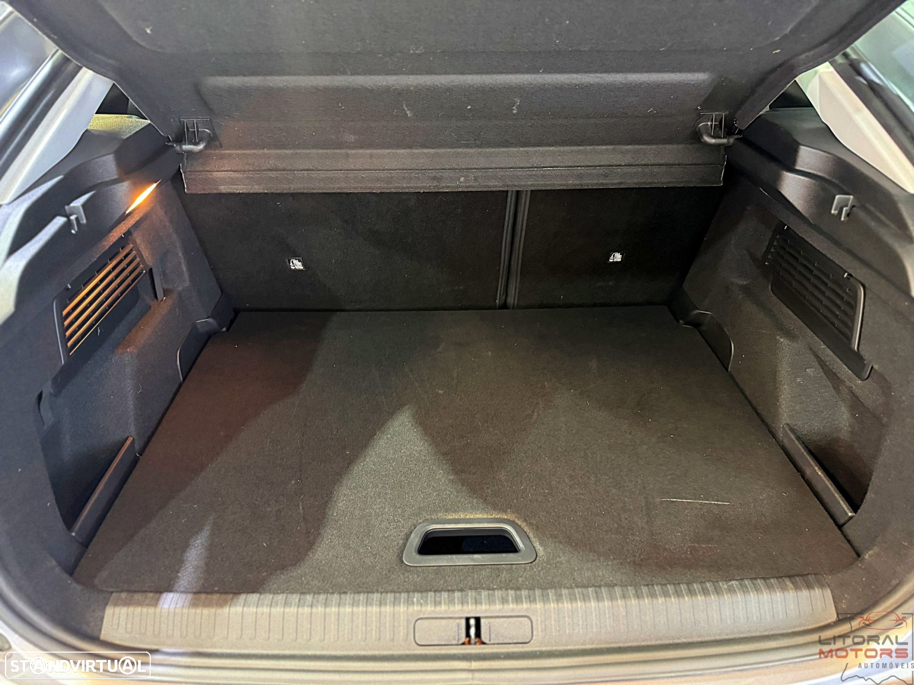 Citroën C4 1.2 PureTech Plus EAT8 - 10