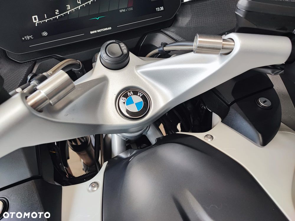 BMW R - 33
