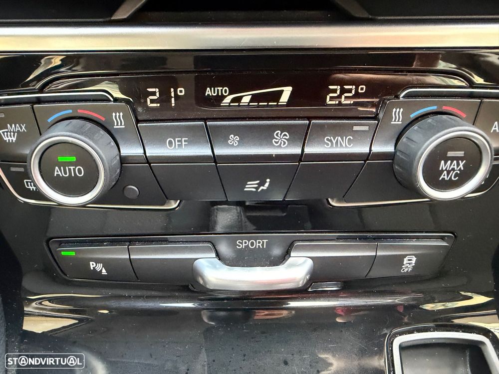 BMW 218 Active Tourer d Advantage - 12