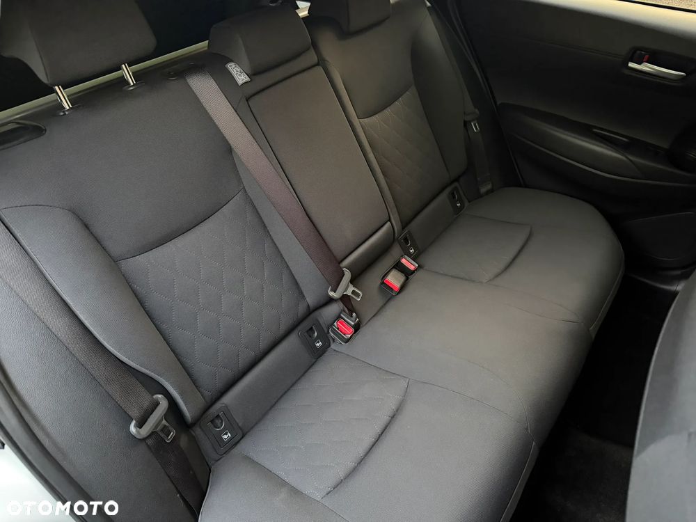 Toyota Corolla Cross 2.0 Hybrid Style - 24