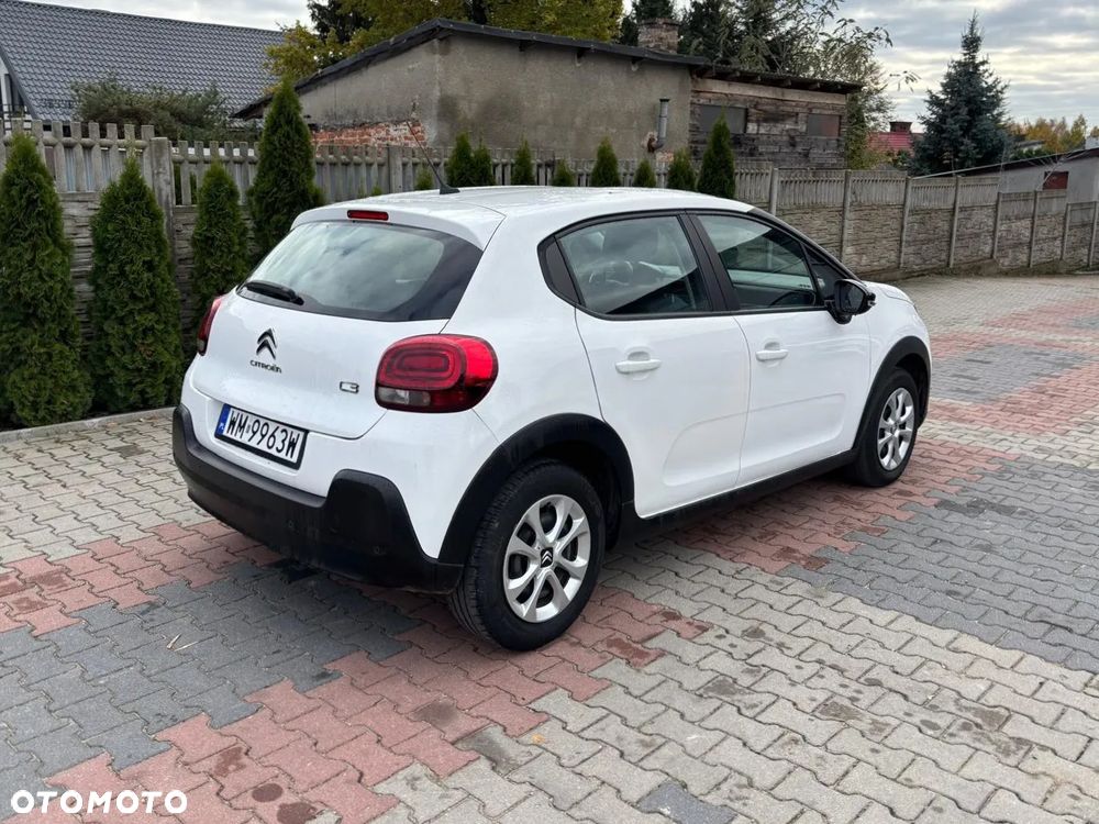Citroën C3 Pure Tech 82 SHINE - 8