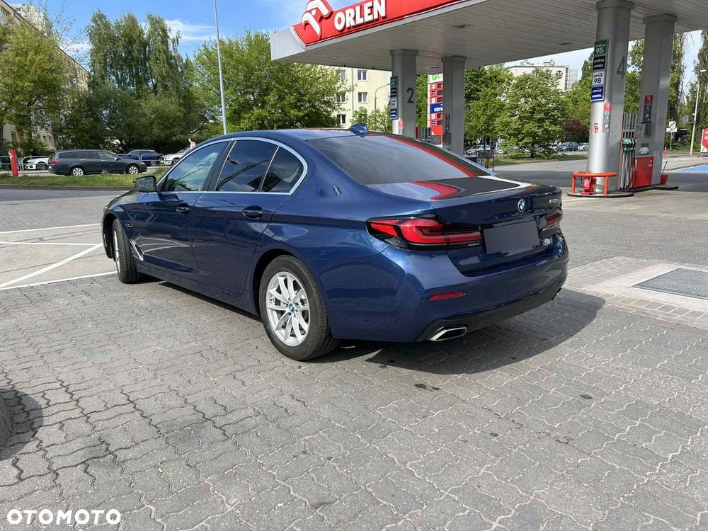 BMW Seria 5 520e - 5