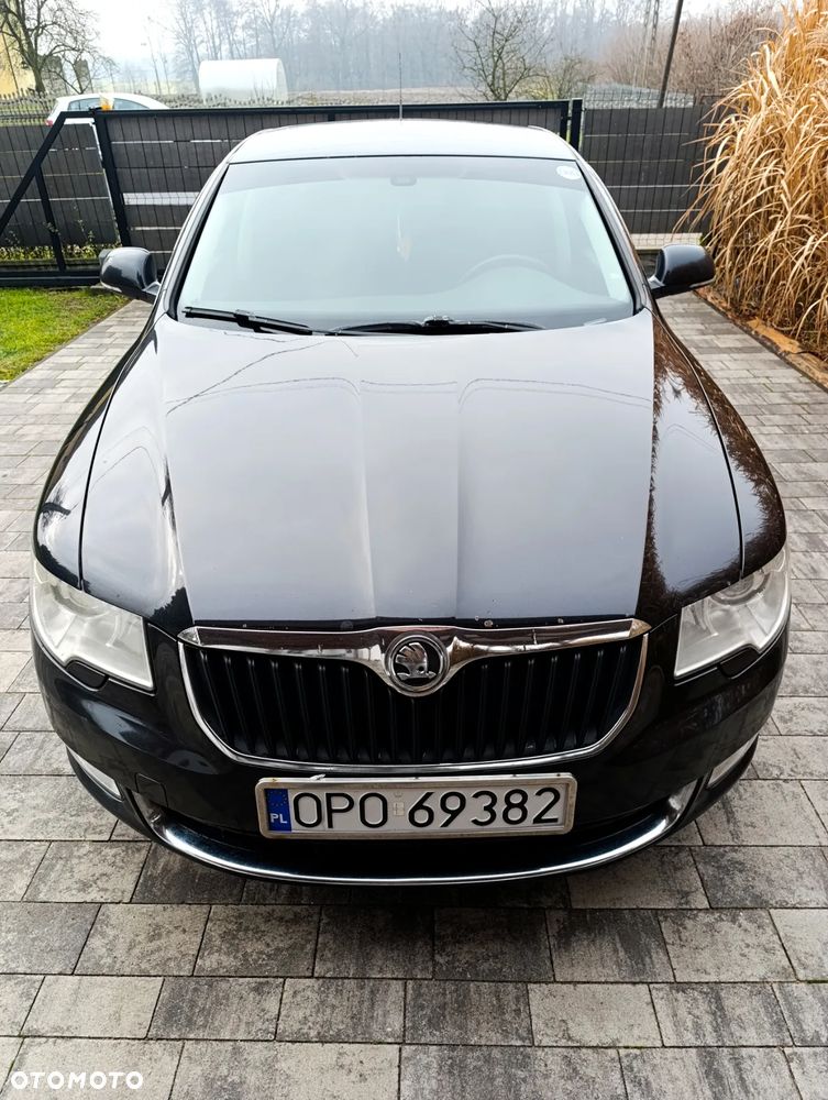 Skoda Superb 2.0 TDI DPF Prestige - 3
