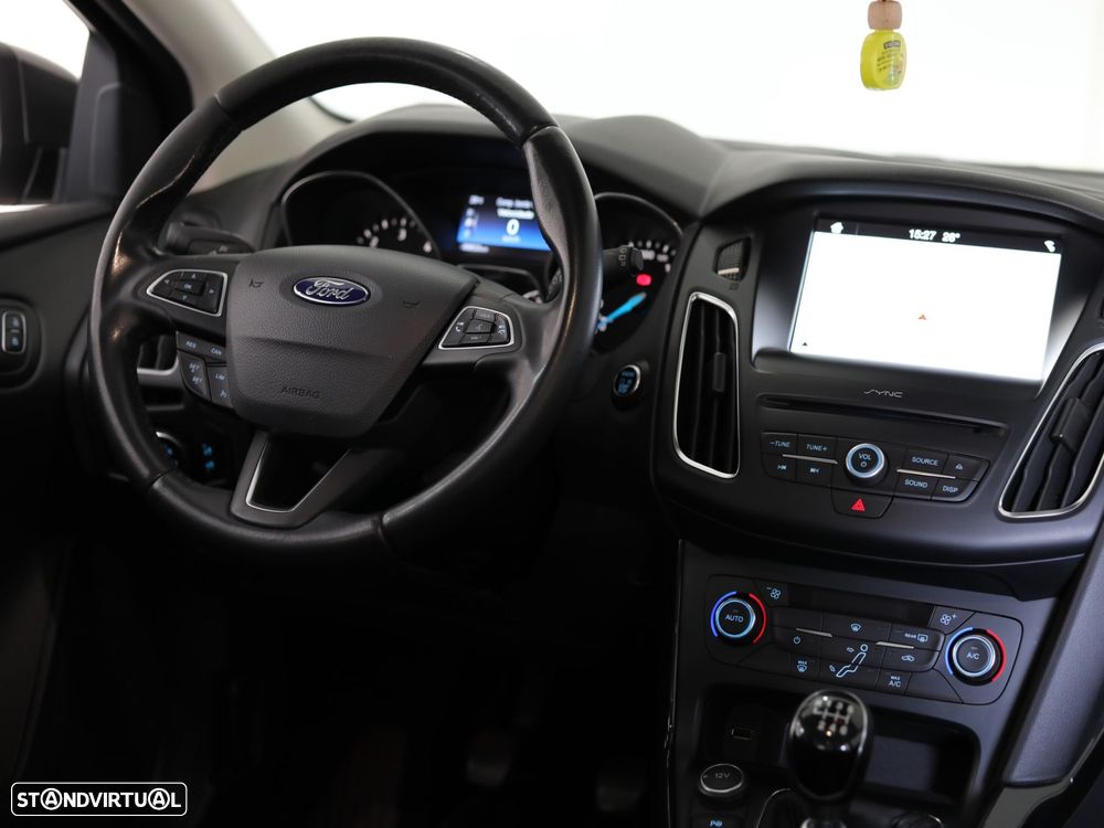 Ford Focus SW 1.5 TDCi Titanium - 7