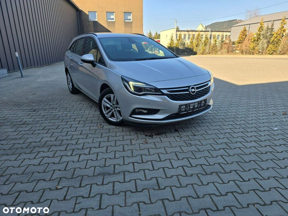 Opel Astra - 3