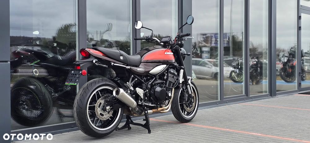 Kawasaki Z 900 RS - 5