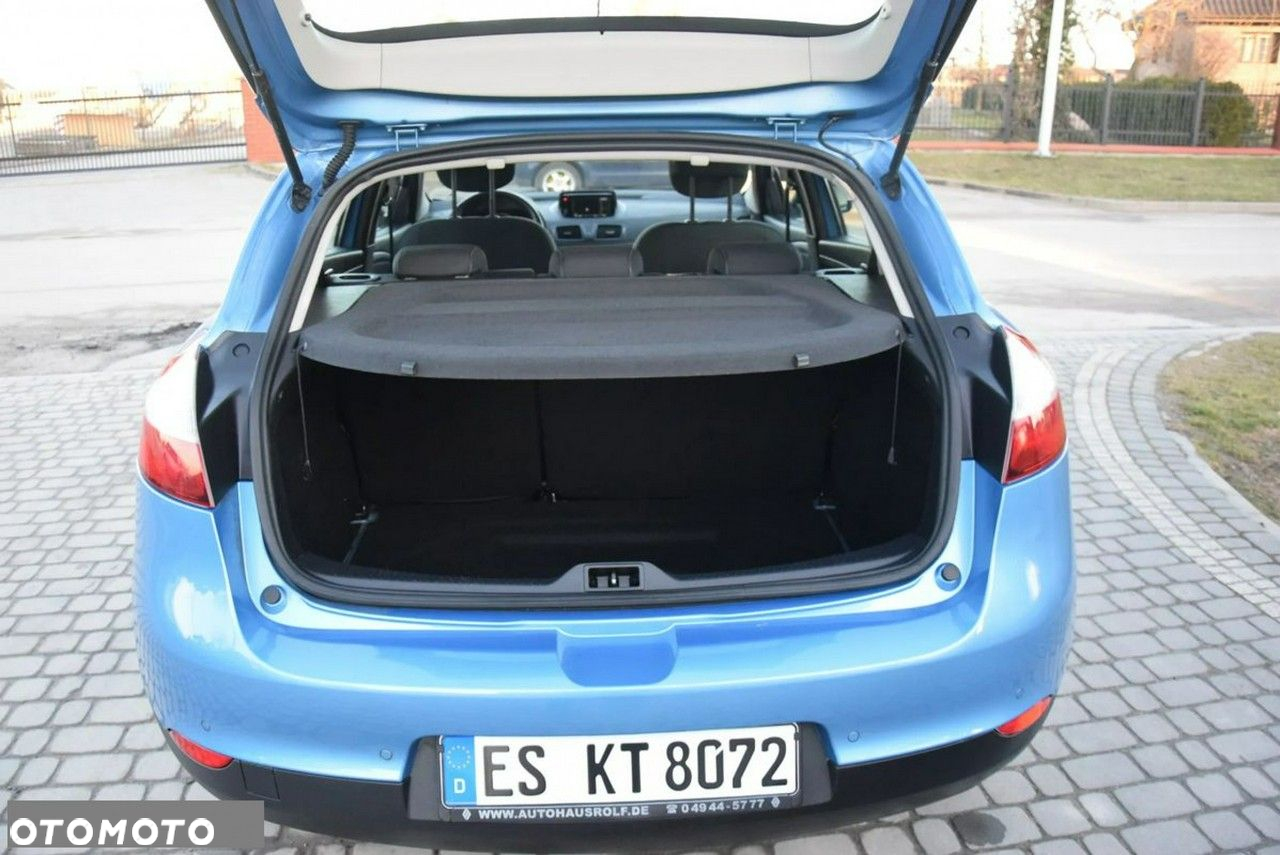 Renault Megane 1.6 16V 110 Paris - 18
