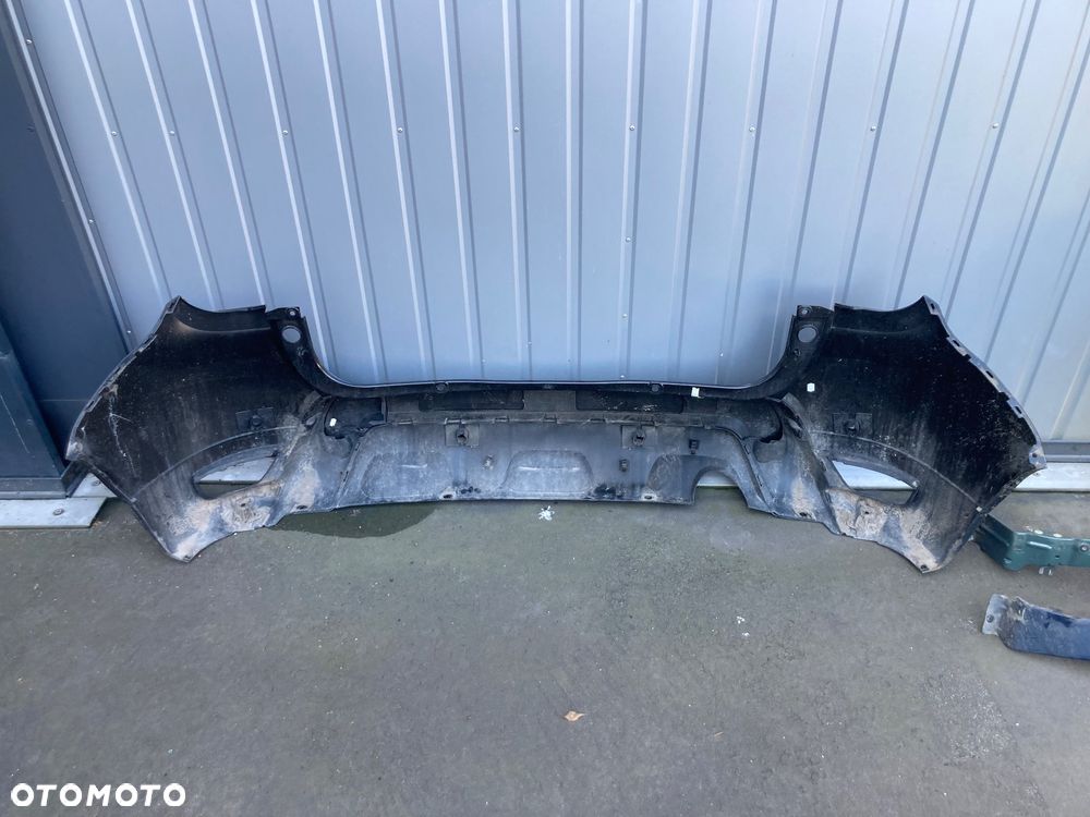 DACIA DUSTER 2 II ZDERZAK TYLNY  TYŁ TYLNI NV 676 NV676 4xPDC czarny metalik  Wwa - 7
