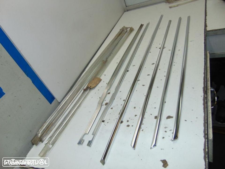 BMW 1602 2002 frisos - 1